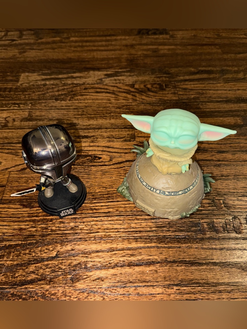 BUNDLE Funko POP! Star Wars Bobble Head Vinyl Figures The Mandalorian & Grogu